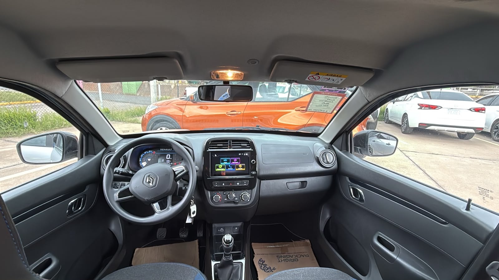 2025 RENAULT KWID 5P ICONIC L31.0 MAN