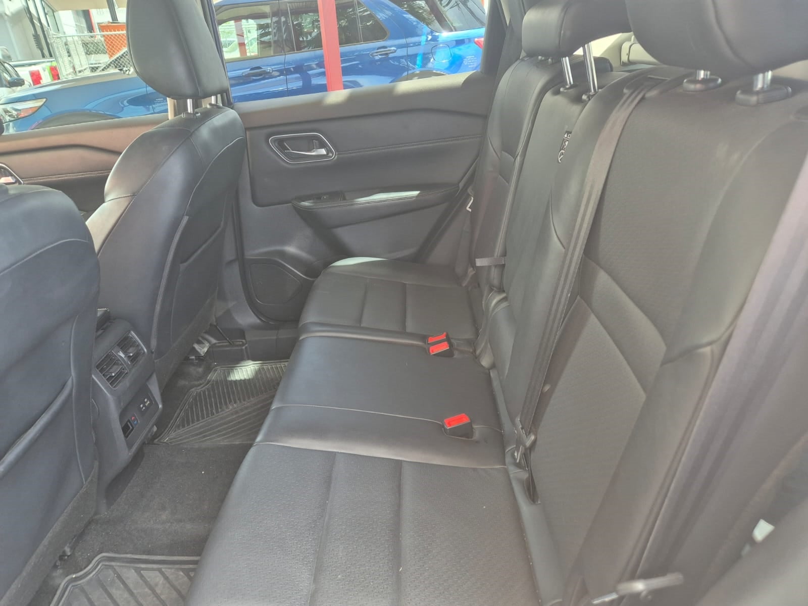 2024 Nissan X-TRAIL 5P PLATINUM 2 ROW L42.5 AUT