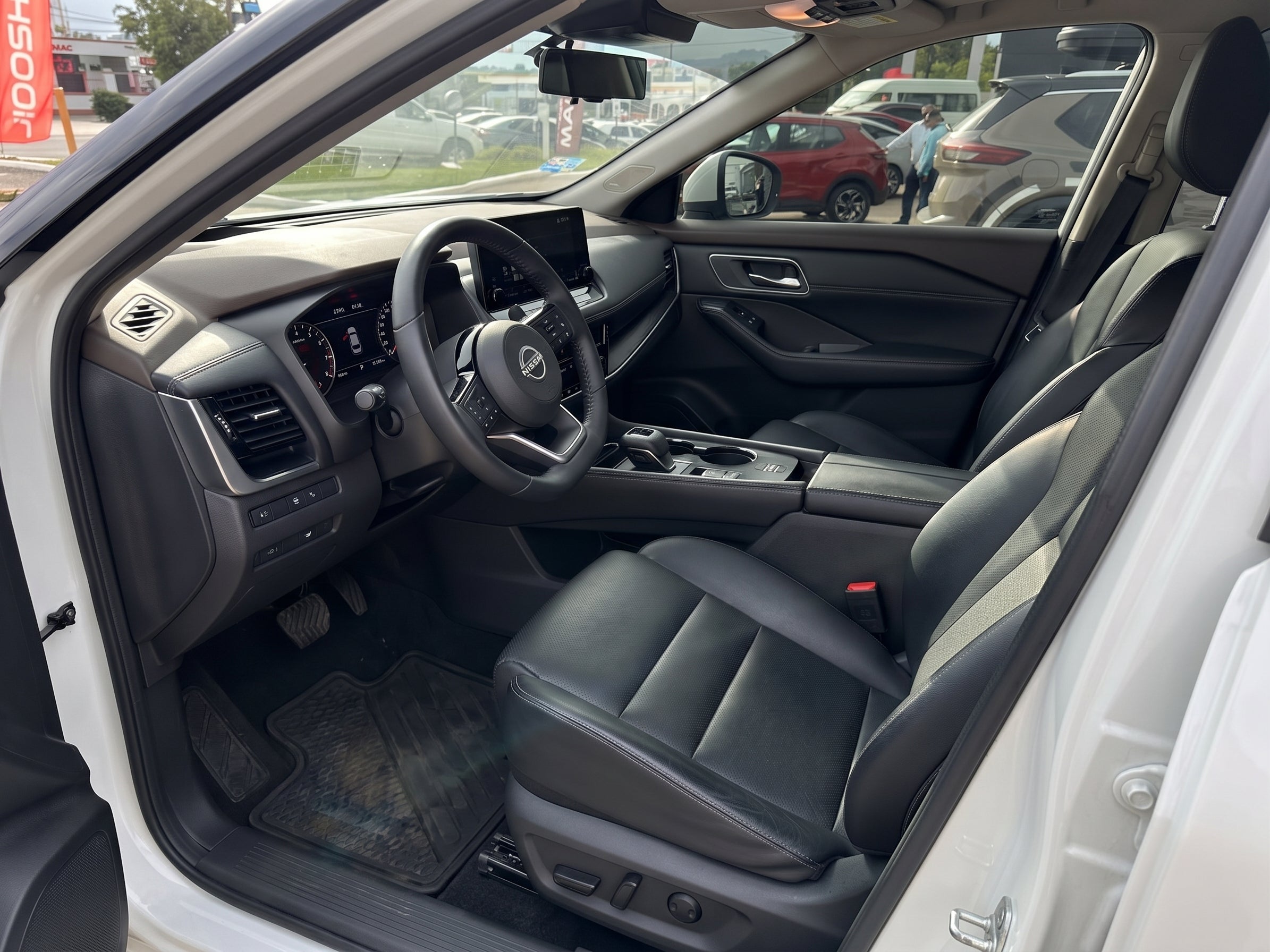 2024 Nissan X-TRAIL 5P PLATINUM PLUS 2 ROW L42.5 AUT