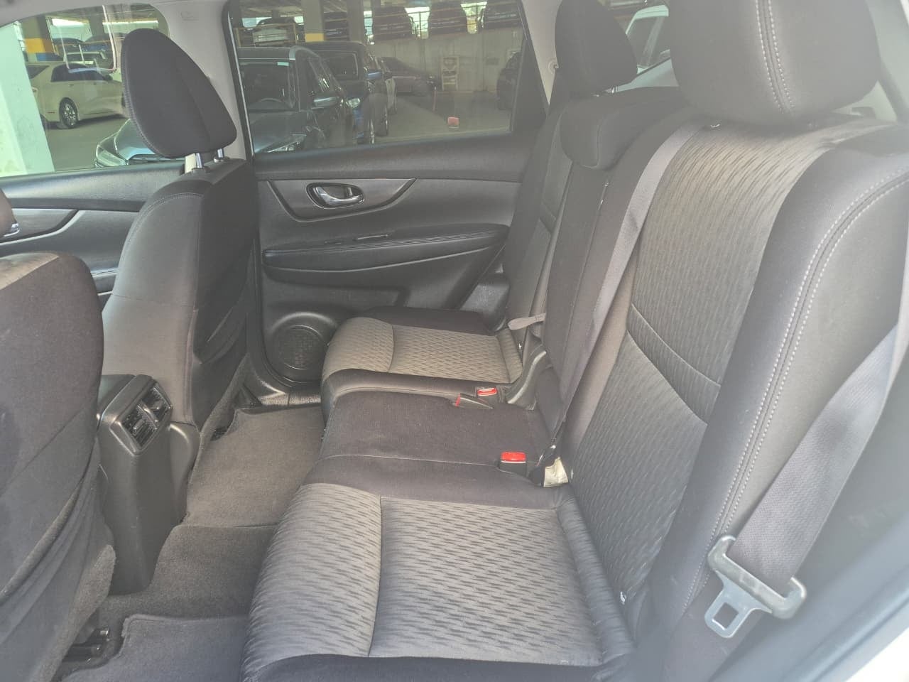 2019 Nissan X-TRAIL 5 PTS ADVANCE CVT CD QC 5 PAS RA-18