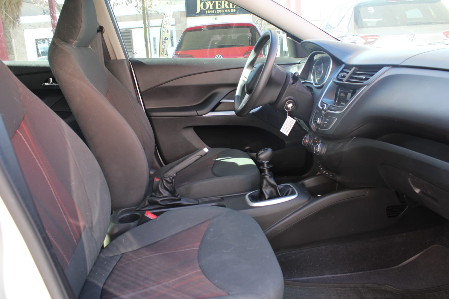 2018 Chevrolet AVEO 4 PTS LT TA AAC VE BA ABS R-15