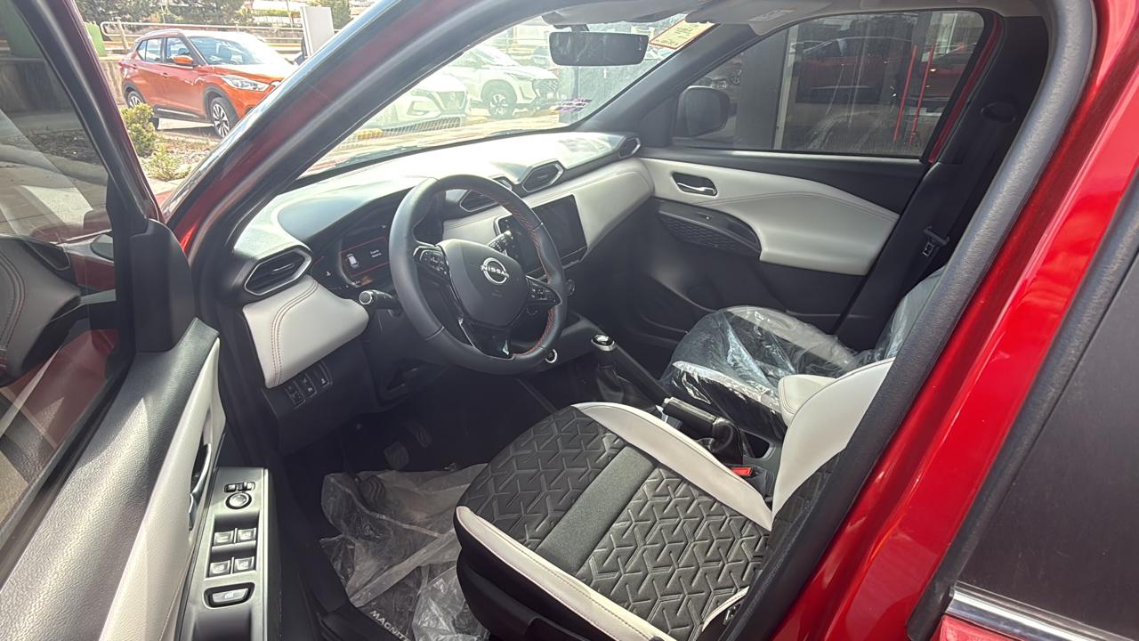 2025 Nissan MAGNITE MAGNITE EXCLUSIVE MT