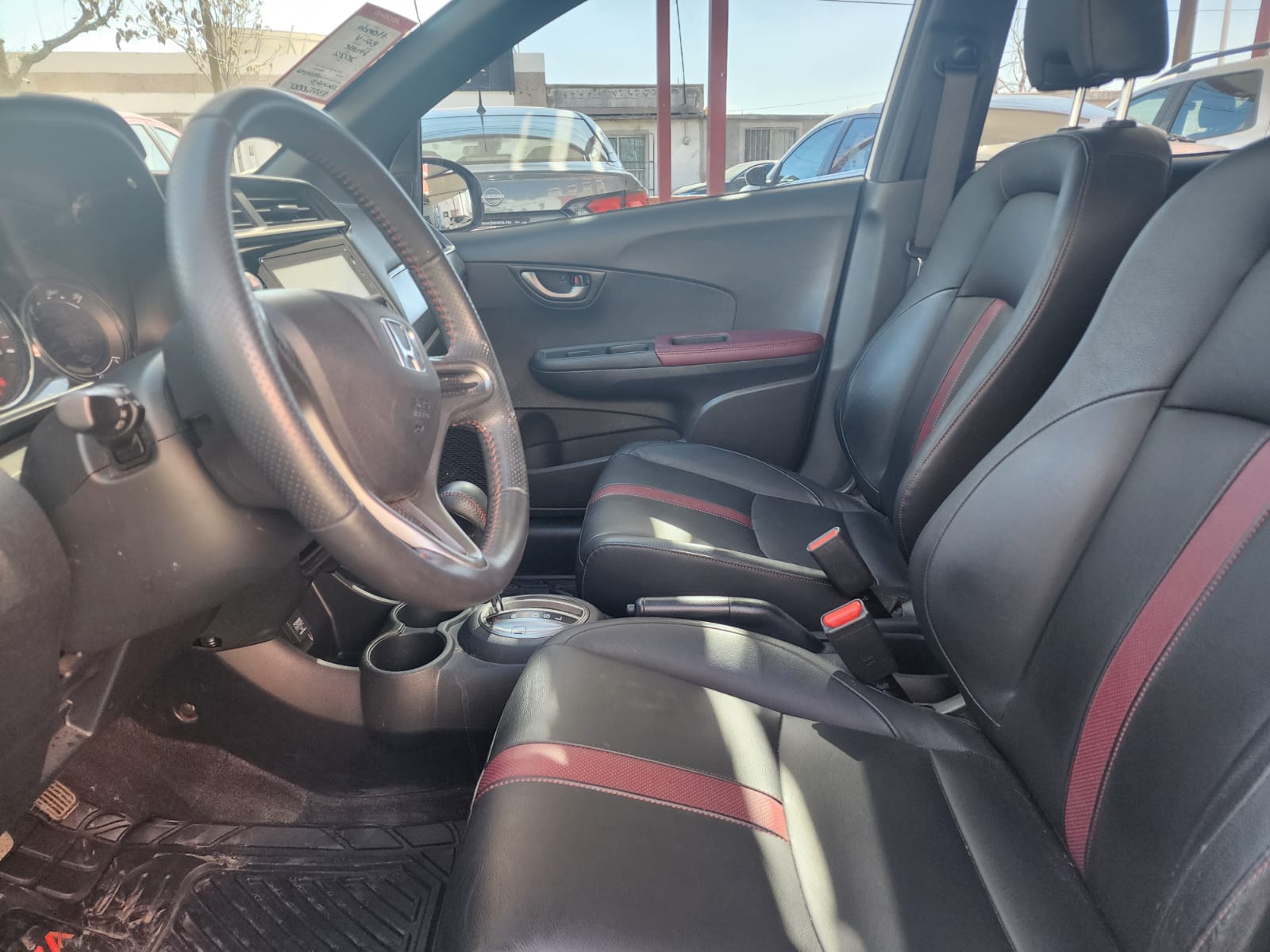 2022 Honda BR-V 5 PTS PRIME 15L CVT AACAUT F NIEBLA RA-16