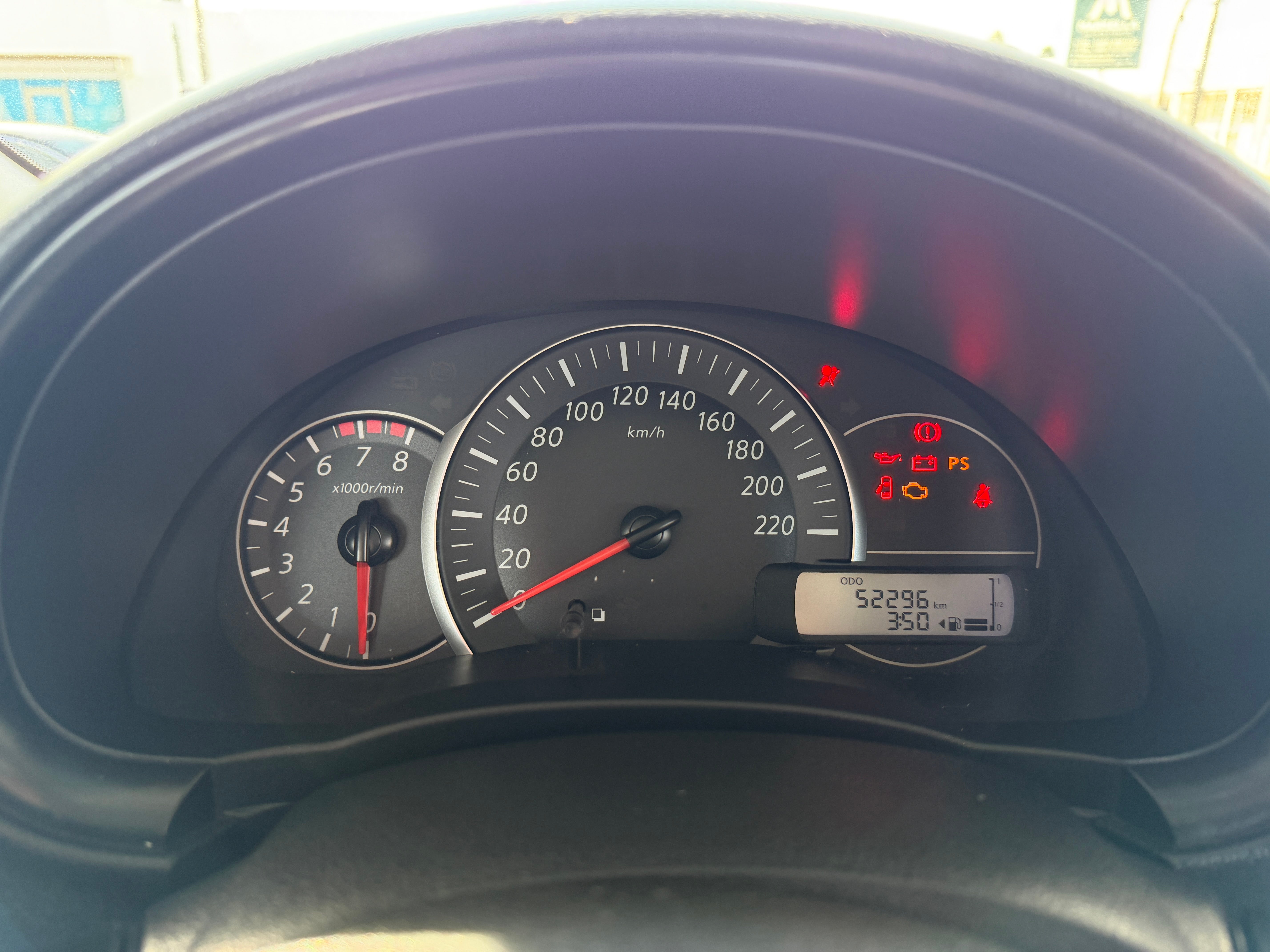 2022 Nissan MARCH 5 PTS HB SENSE TM5 AAC R-14