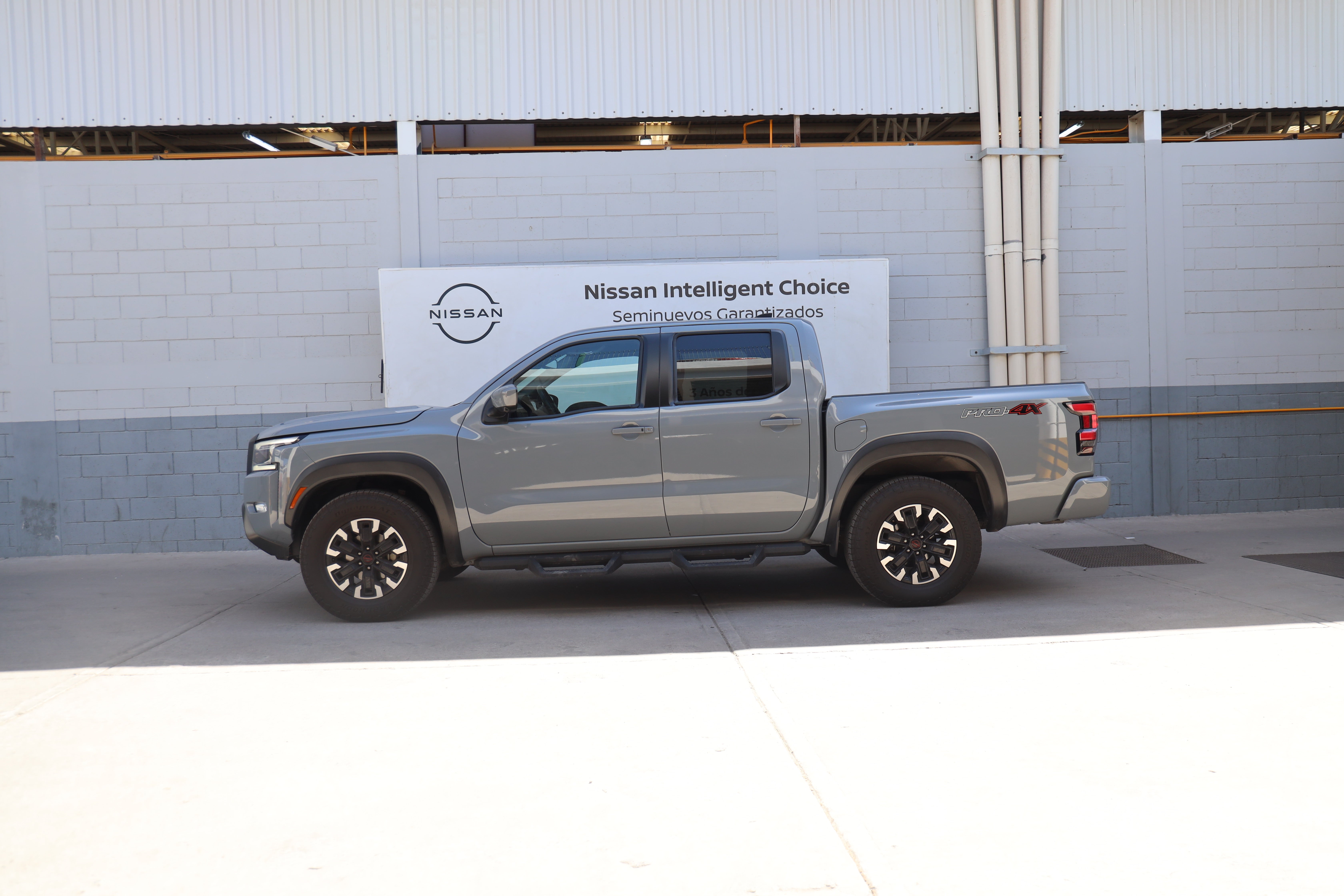 2022 Nissan FRONTIER 4 PTS PRO 4X V6 38L TA AAC PIEL RA-17 4X4