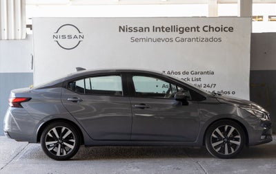 2022 Nissan VERSA 4 PTS PLATINUM CVT AAC AUT VE PIEL GPS F LED RA-17