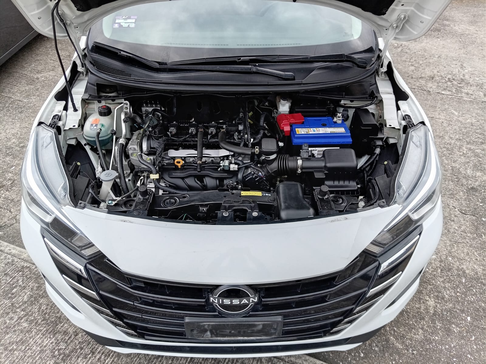 2024 Nissan VERSA 4P SENSE L41.6 AUT
