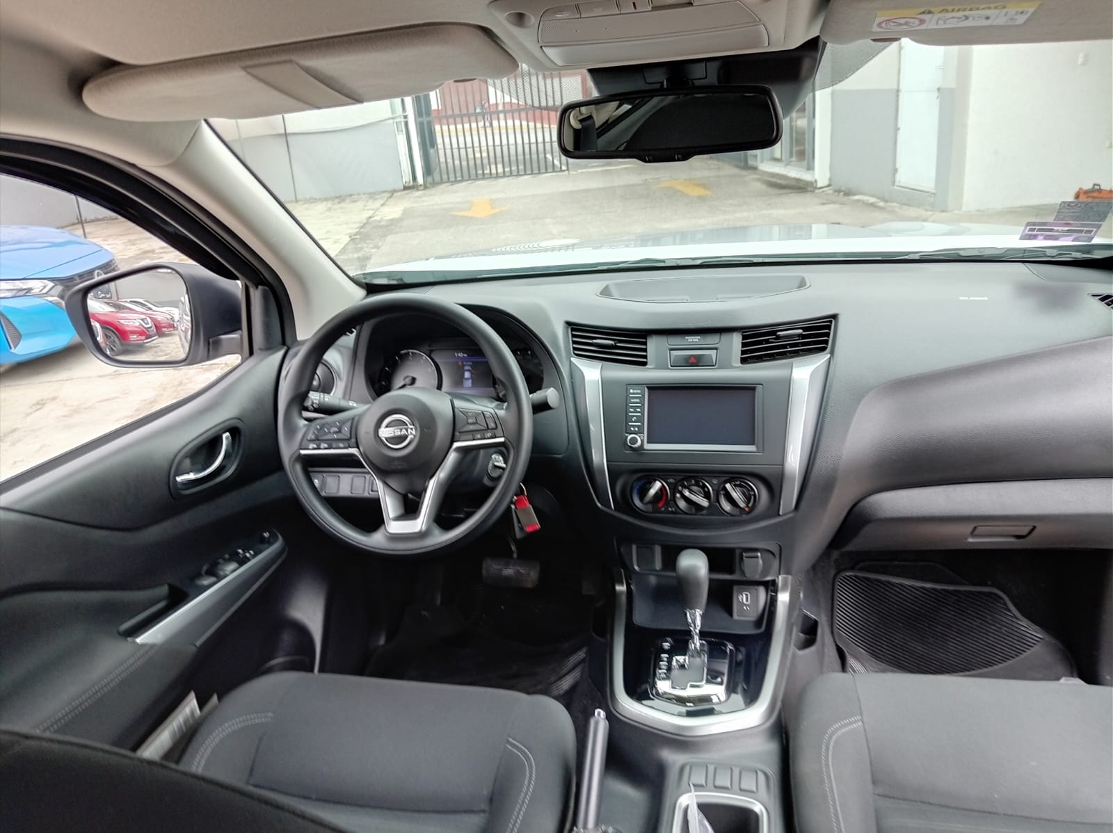 2025 Nissan FRONTIER 4P LE L42.5 AUT