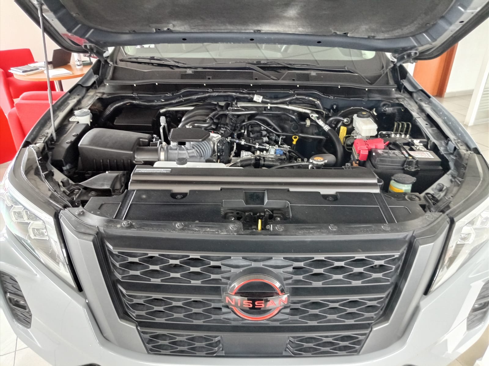 2025 Nissan FRONTIER 4P PRO-4X L42.5 AUT 4X4