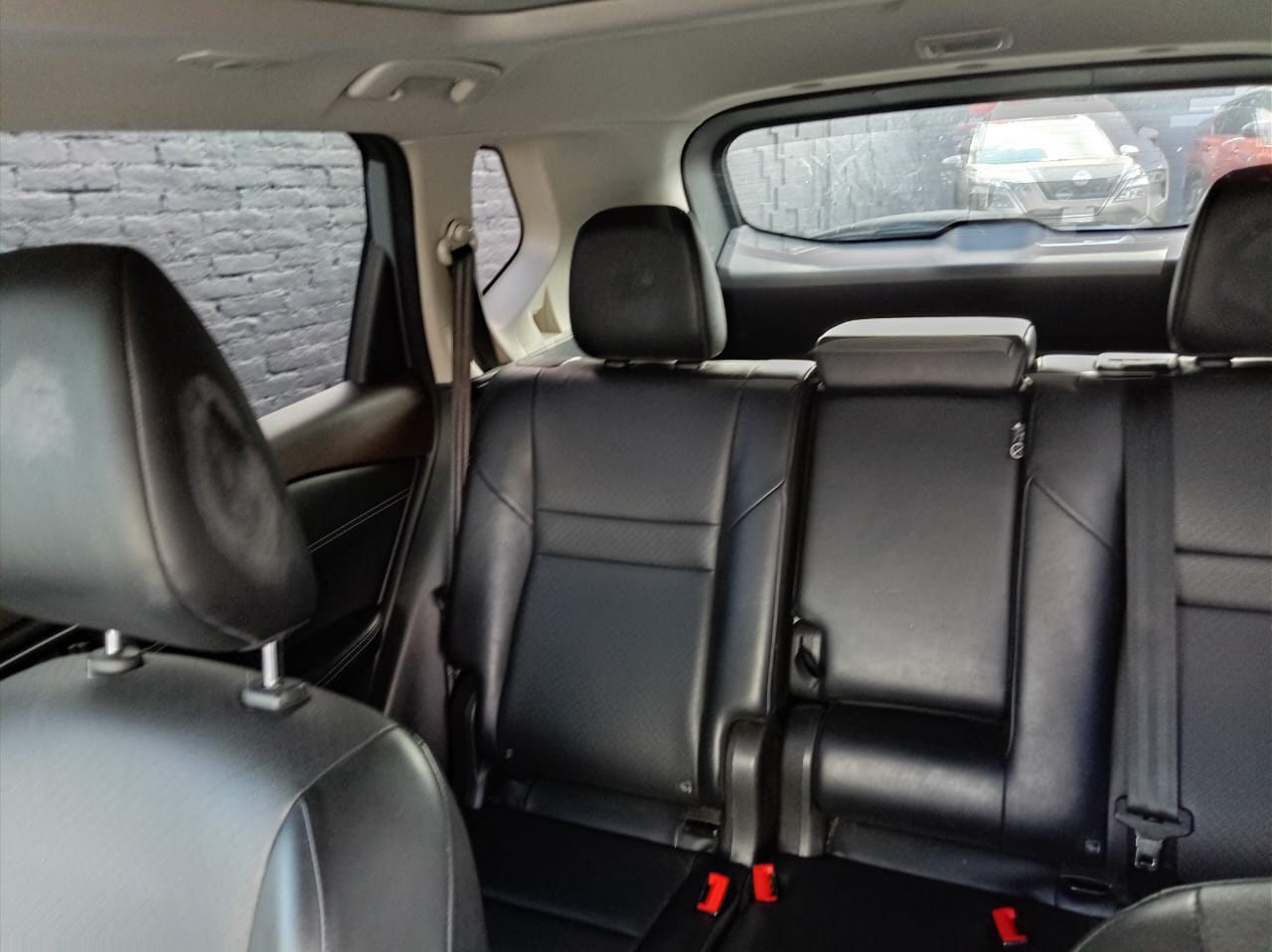 2023 Nissan X-TRAIL PLATINUM 2 FILAS