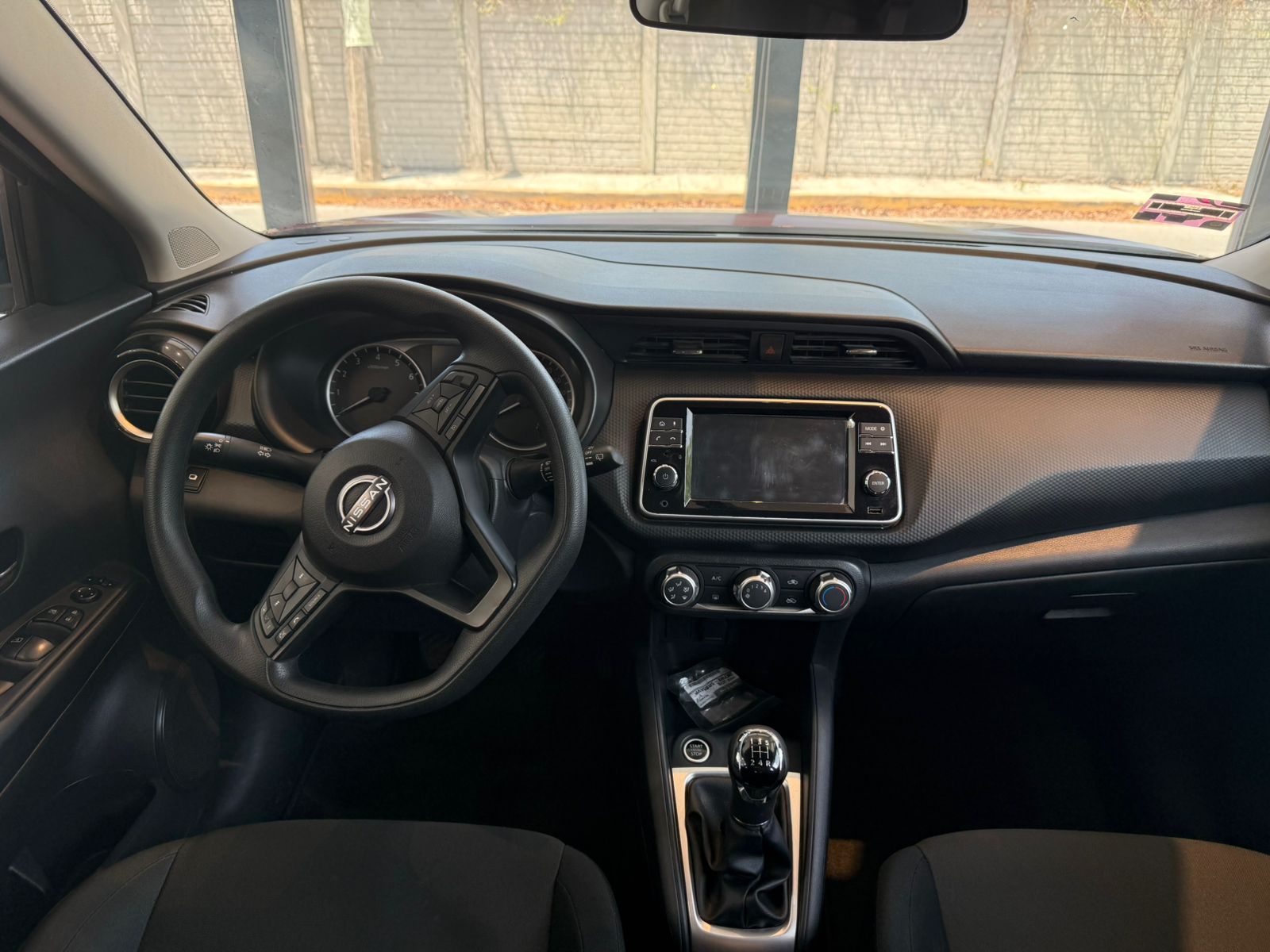 2024 Nissan KICKS PLAY ADVANCE CVT
