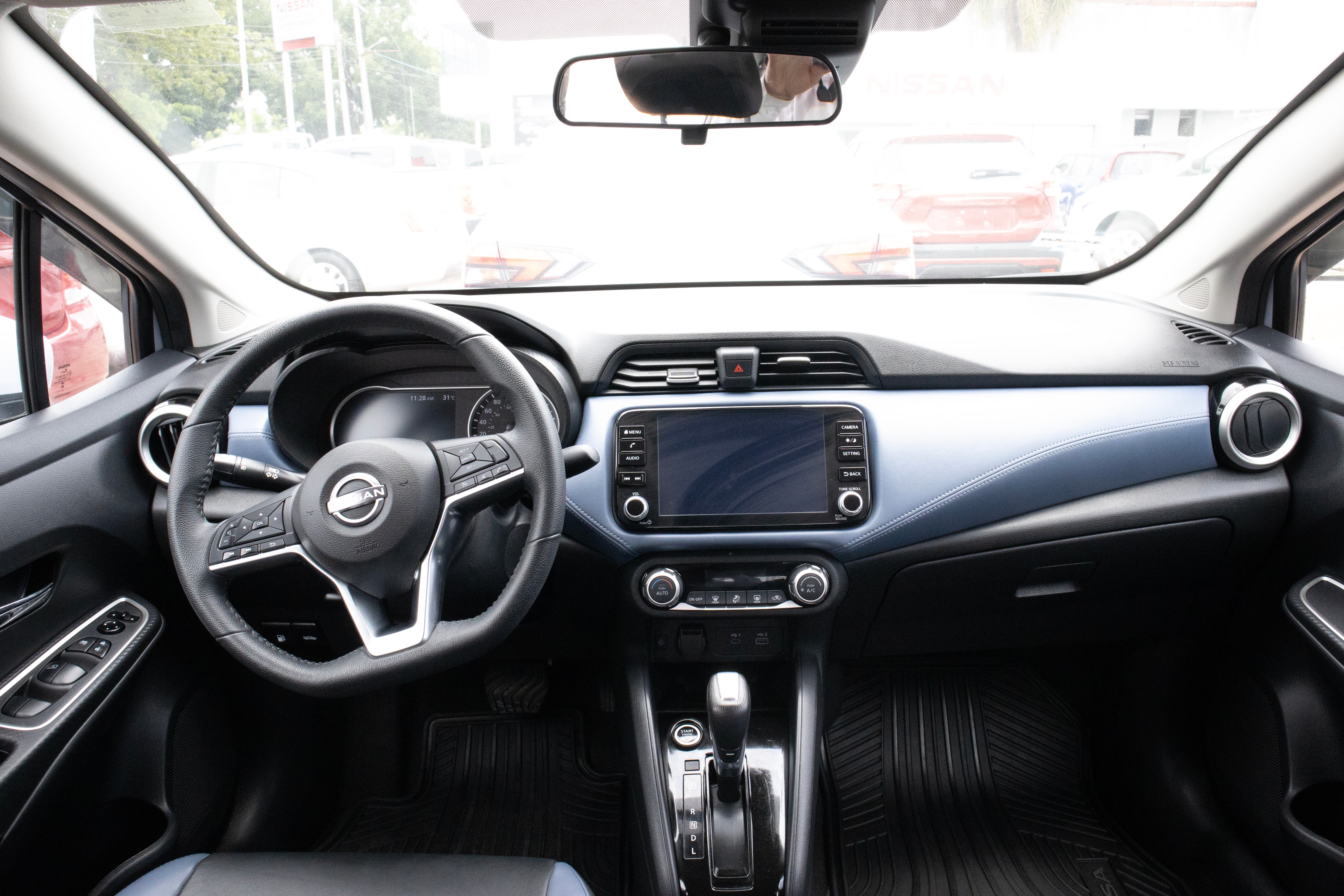 2024 Nissan Versa EXCLUSIVE L4 1.6L 118 CP 4 PUERTAS AUT BA AA