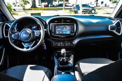 2020 Kia Soul LX, L4, 1.6T, 202 CP, 5 PUERTAS, STD