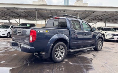2016 Nissan NP300 FRONTIER 4 PTS PRO 4X L4 25L TA AAC PIEL RA-18 4X4