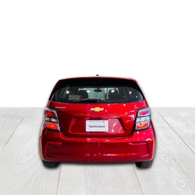 2017 Chevrolet SONIC 5 PTS HB LT TA AAC VE BA RA-15