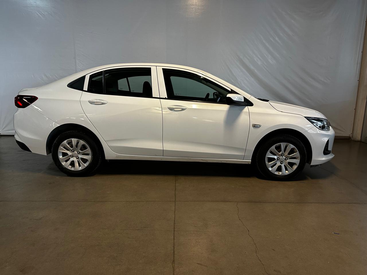 2022 Chevrolet ONIX 4 PTS LT 10T TA AAC AUT BA VE RA-15