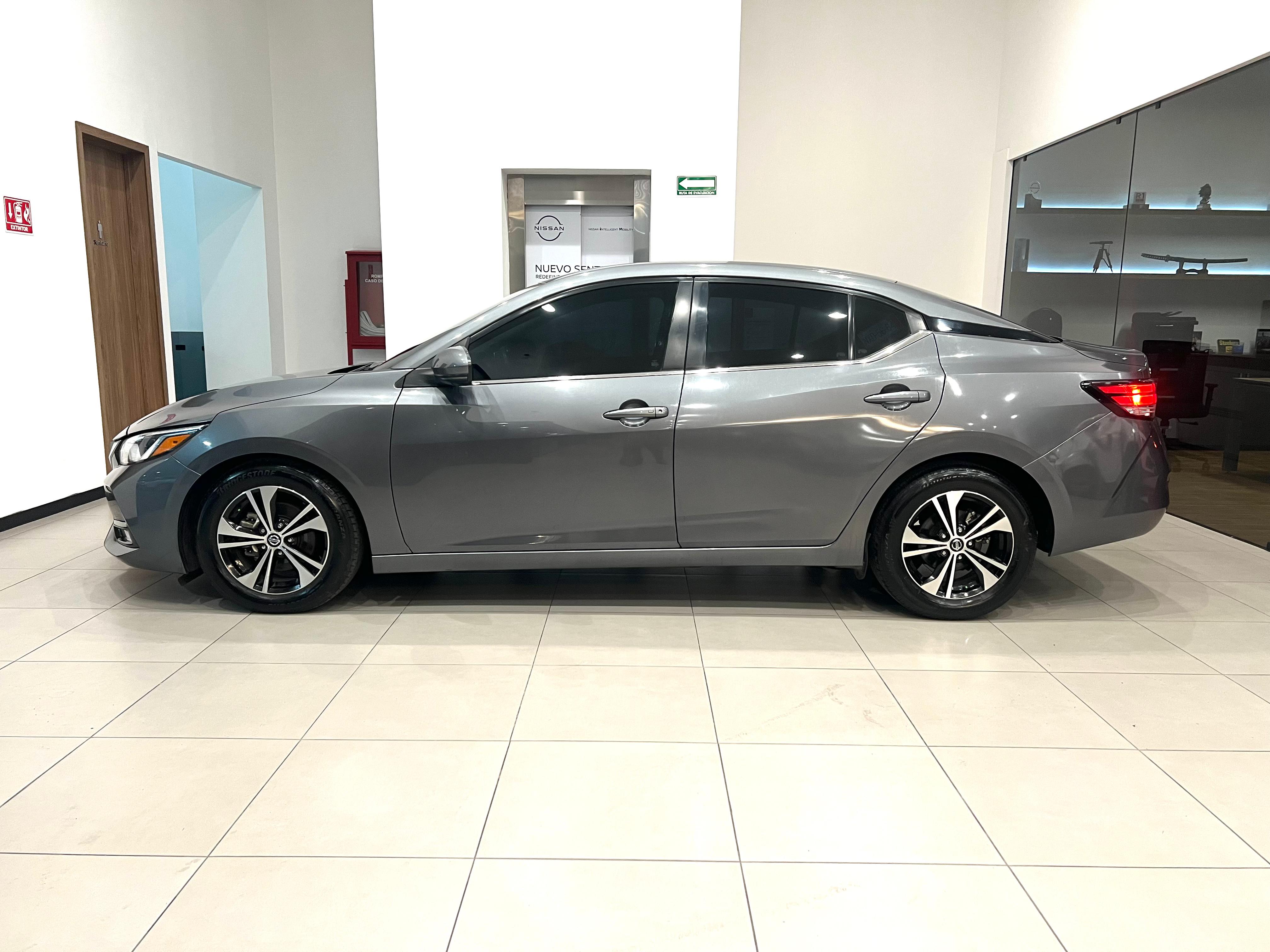 2022 Nissan SENTRA 4 PTS ADVANCE TA AAC F NIEBLA RA-16