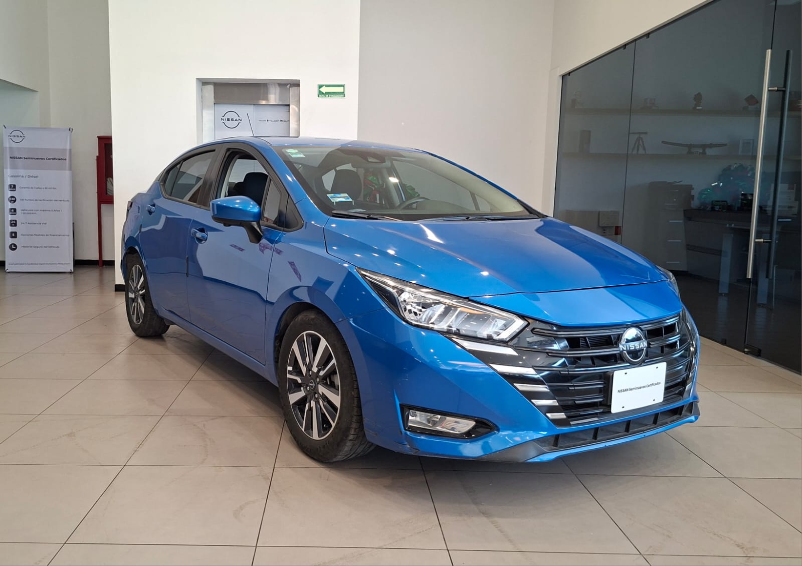 2023 Nissan VERSA 4P ADVANCE L41.6 AUT