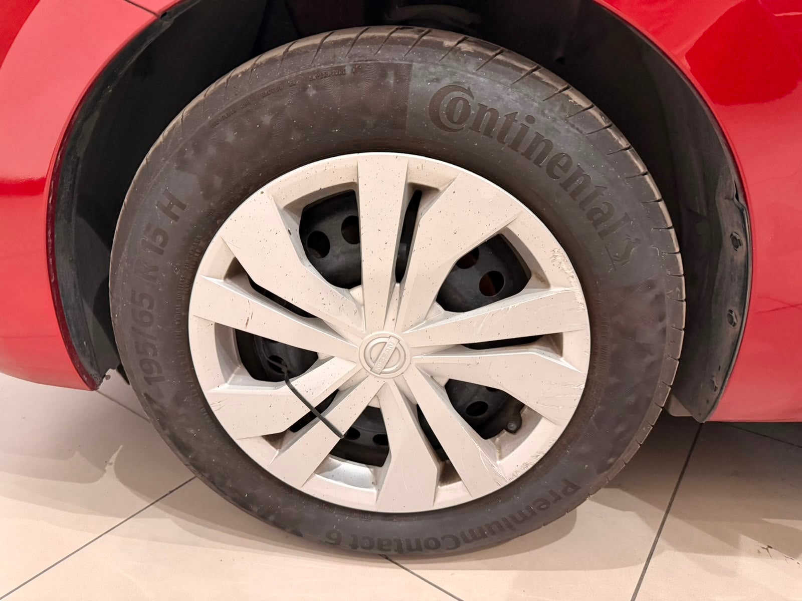 2022 Nissan VERSA 4 PTS SENSE TM5 AAC. VE R-15