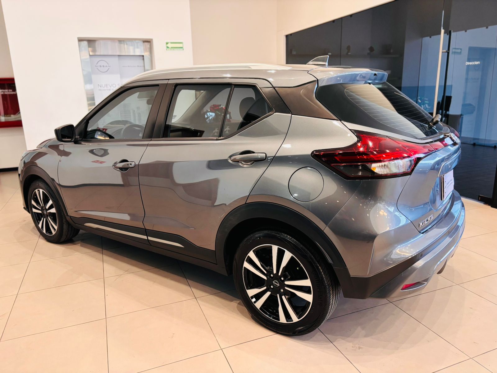 2023 Nissan KICKS 5 PTS ADVANCE 16L TA AAC VE RA-16