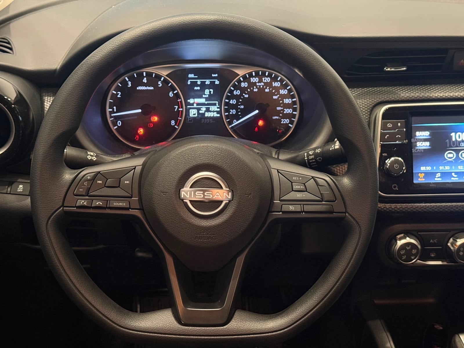 2025 Nissan KICKS 5P PLAY ADVANCE L41.6 AUT