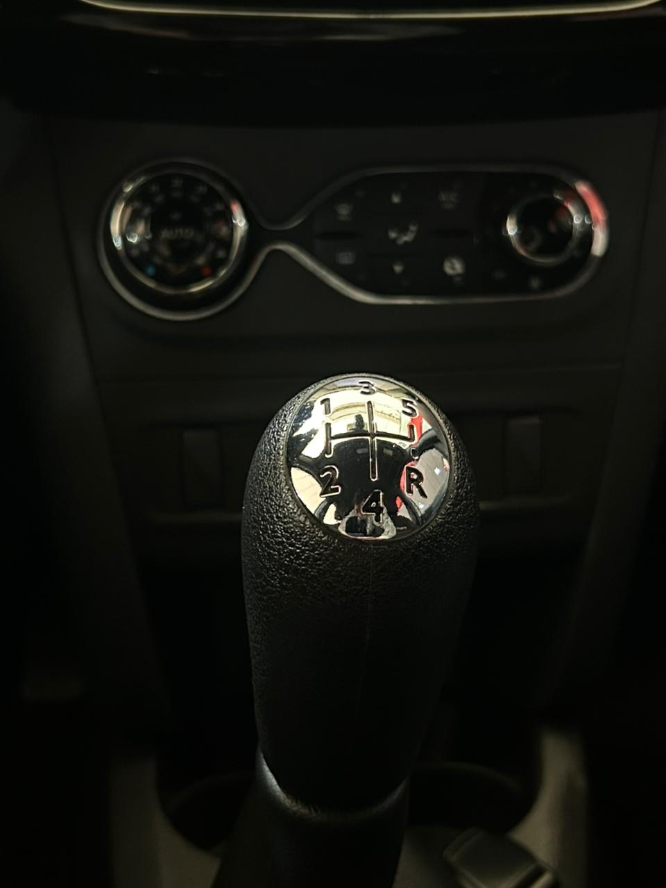 2024 RENAULT STEPWAY 5P INTENS L41.6 MAN