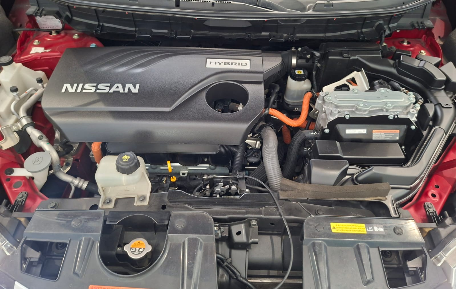 2020 Nissan X-TRAIL 5 PTS HIBRIDO CVT PIEL CD GPS 5 PAS RA-19