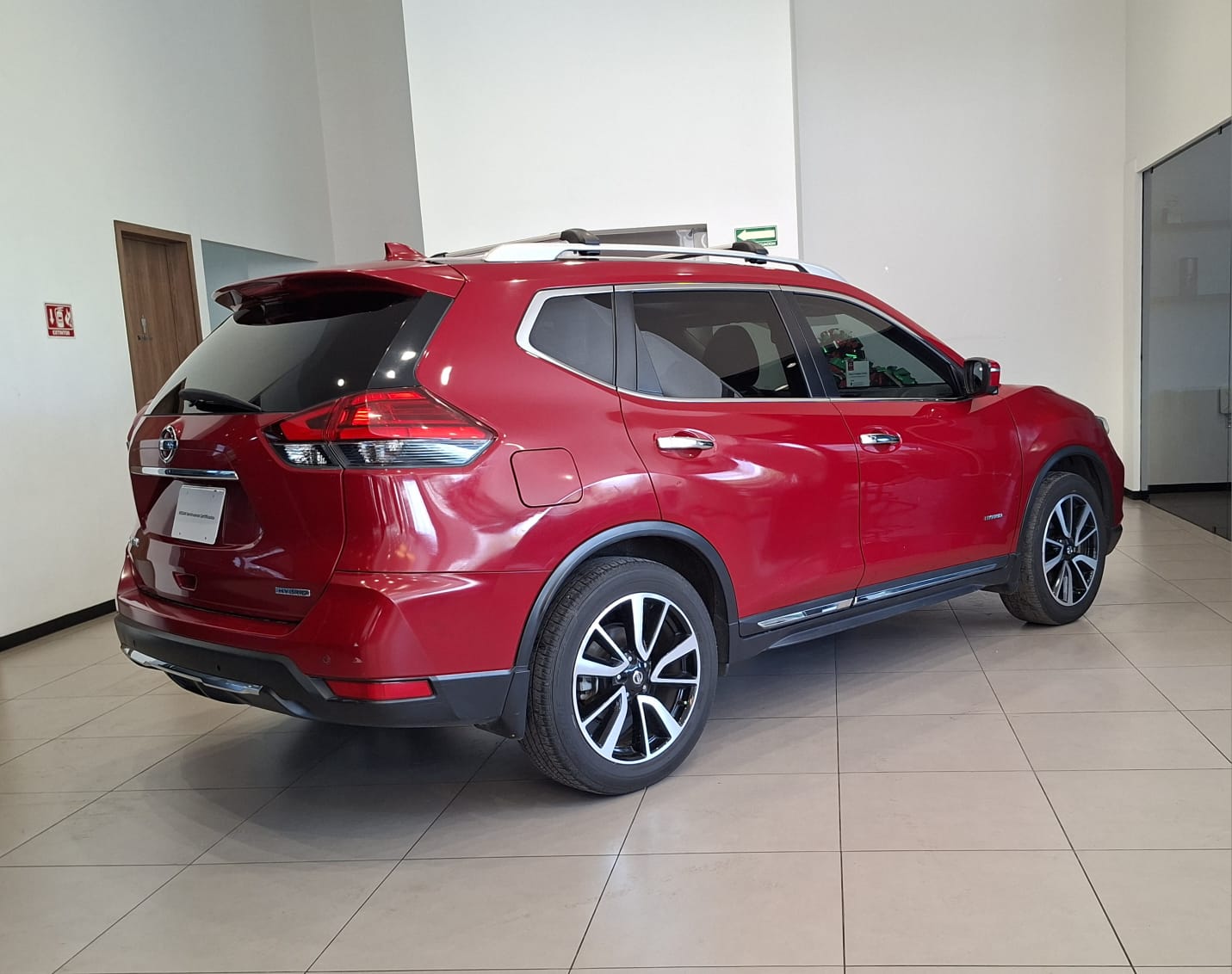 2020 Nissan X-TRAIL 5 PTS HIBRIDO CVT PIEL CD GPS 5 PAS RA-19