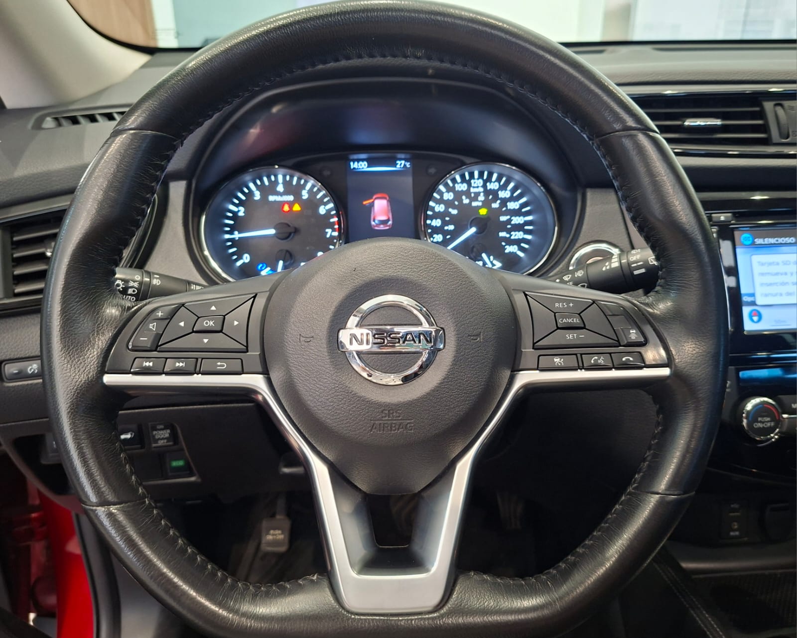 2020 Nissan X-TRAIL 5 PTS HIBRIDO CVT PIEL CD GPS 5 PAS RA-19