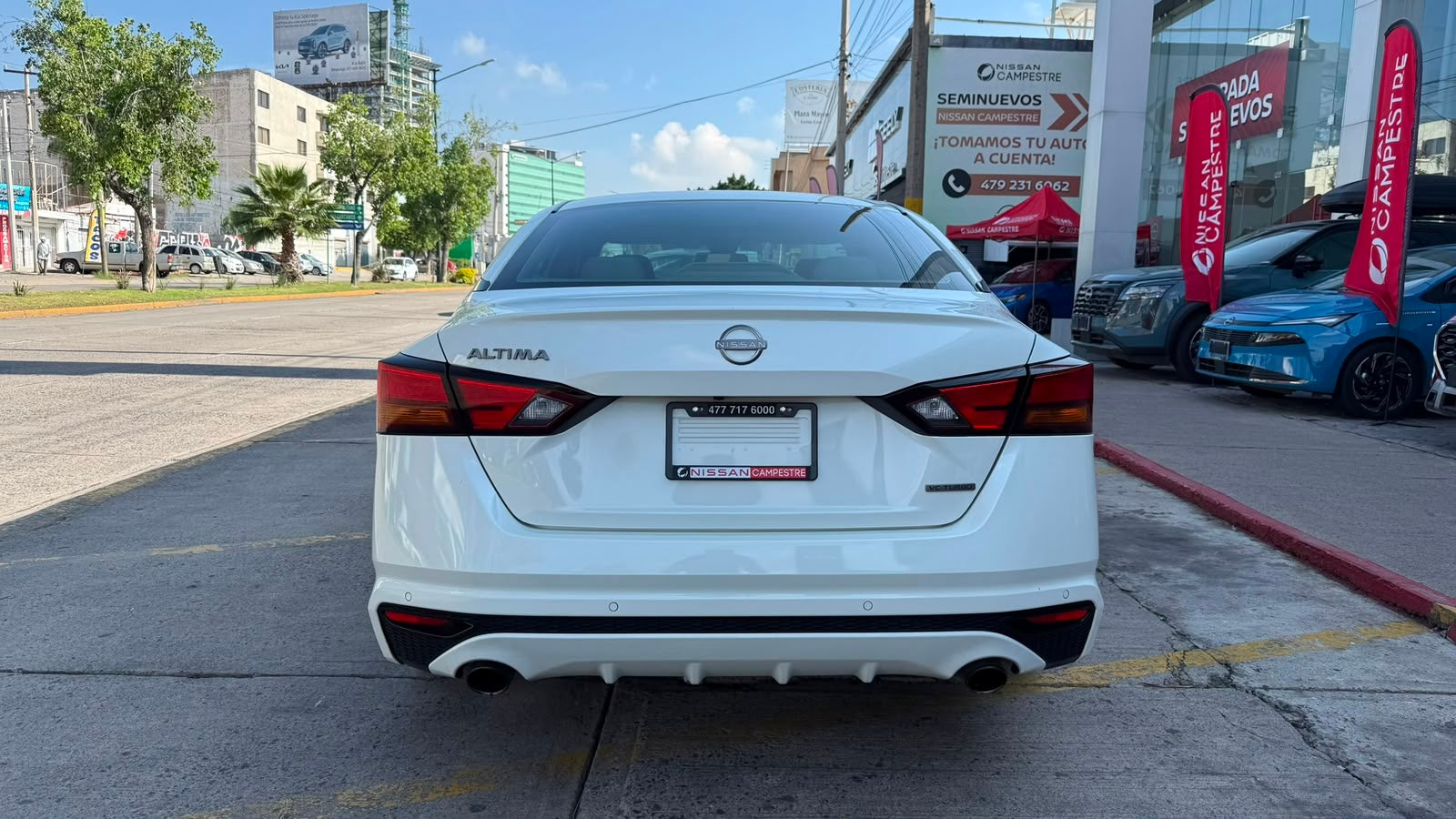 2023 Nissan ALTIMA 4P EXCLUSIVE L42.0T AUT