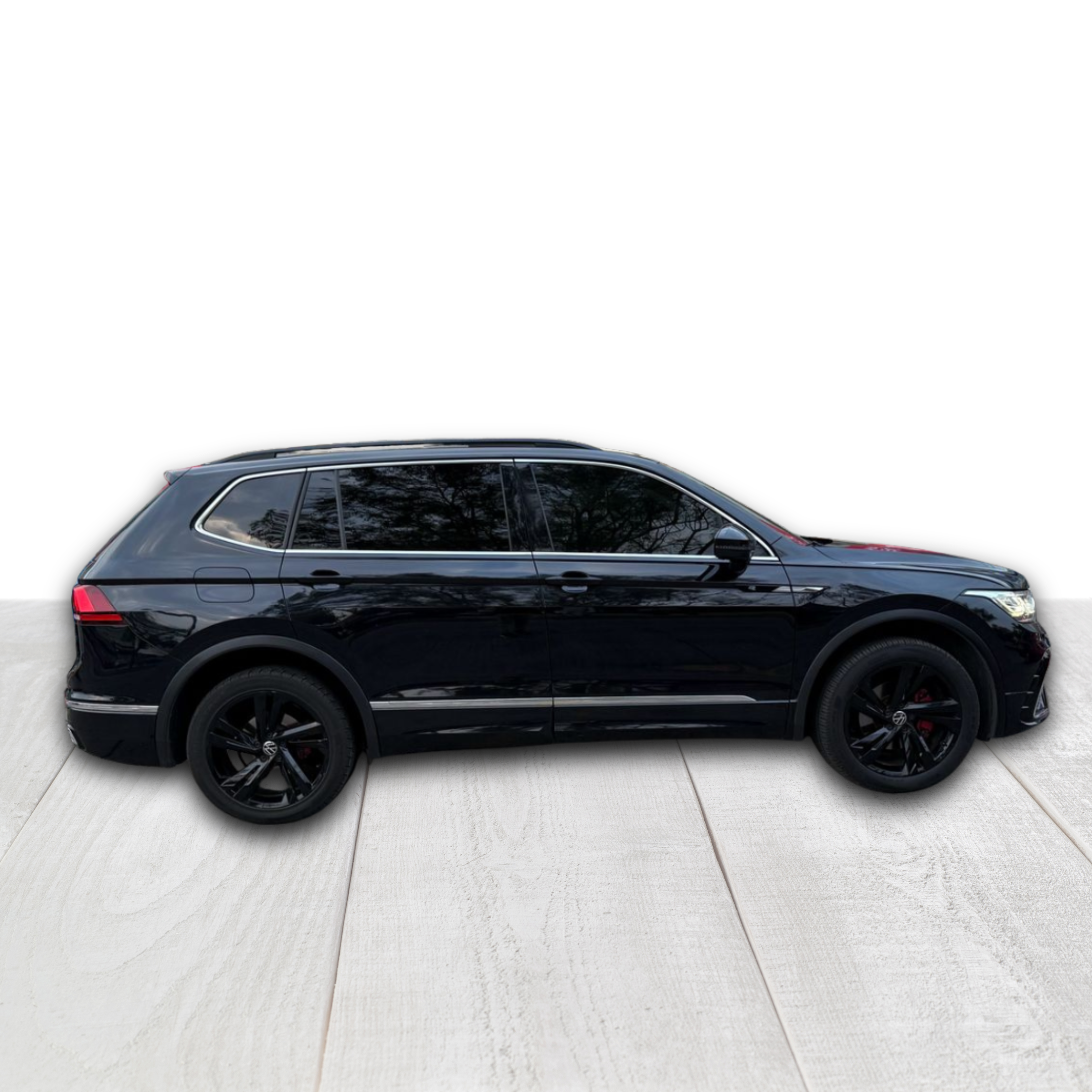 2023 Volkswagen TIGUAN 5 PTS R-LINE 14T DSG PIEL QCP F LED RA-19
