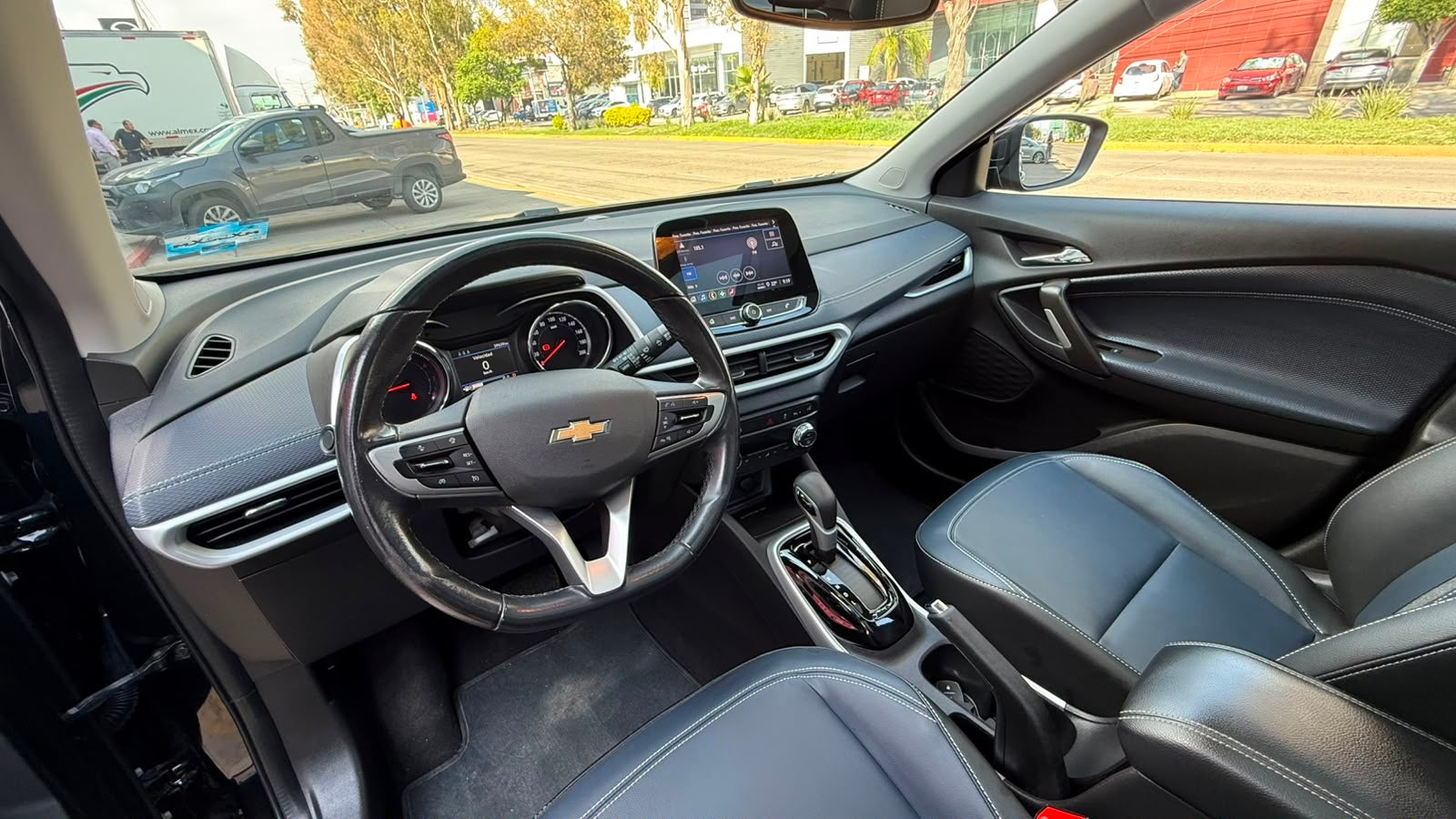 2024 Chevrolet TRACKER 5P PREMIER L31.2T AUT