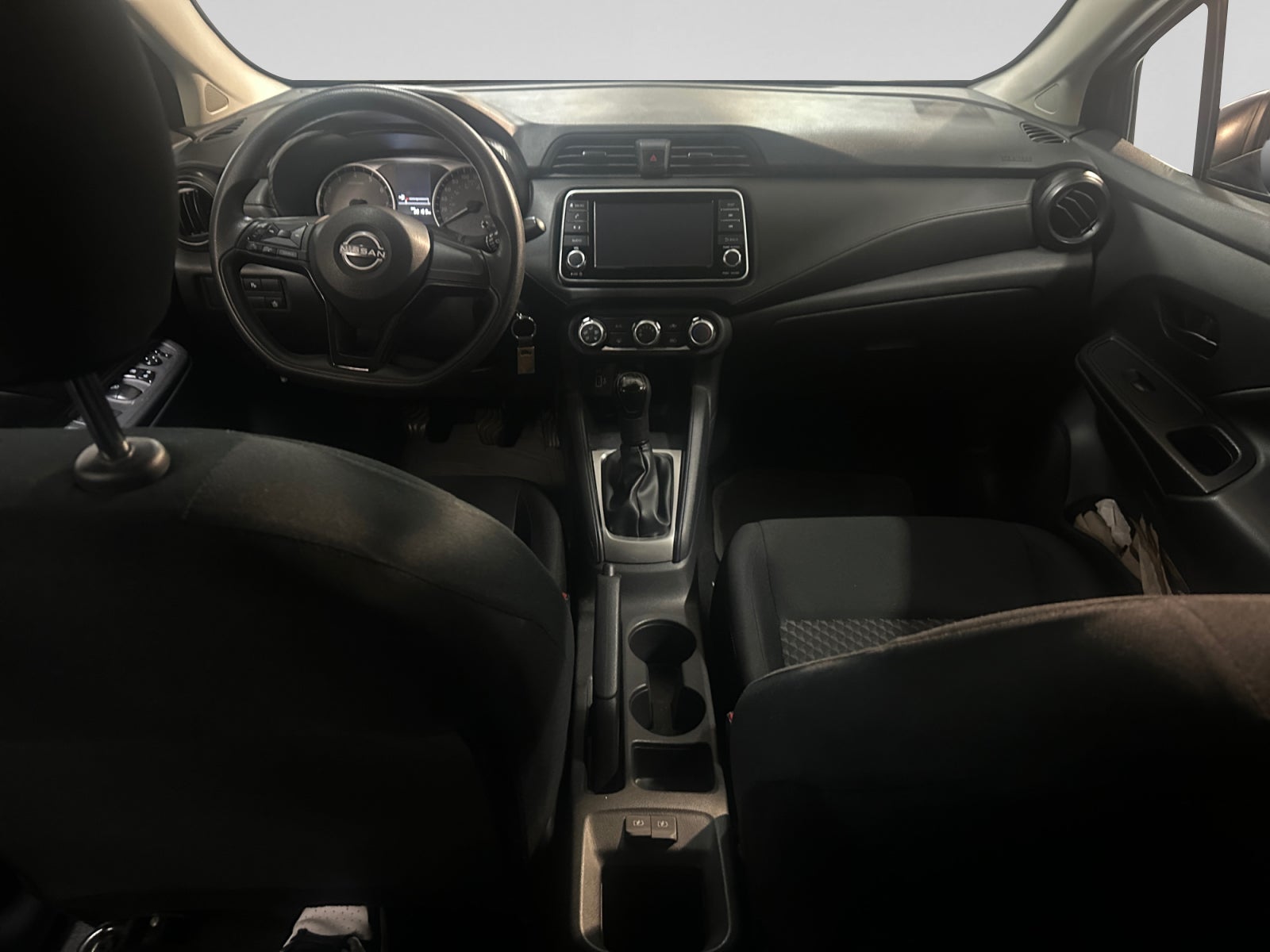 2023 Nissan VERSA SENSE MT 23