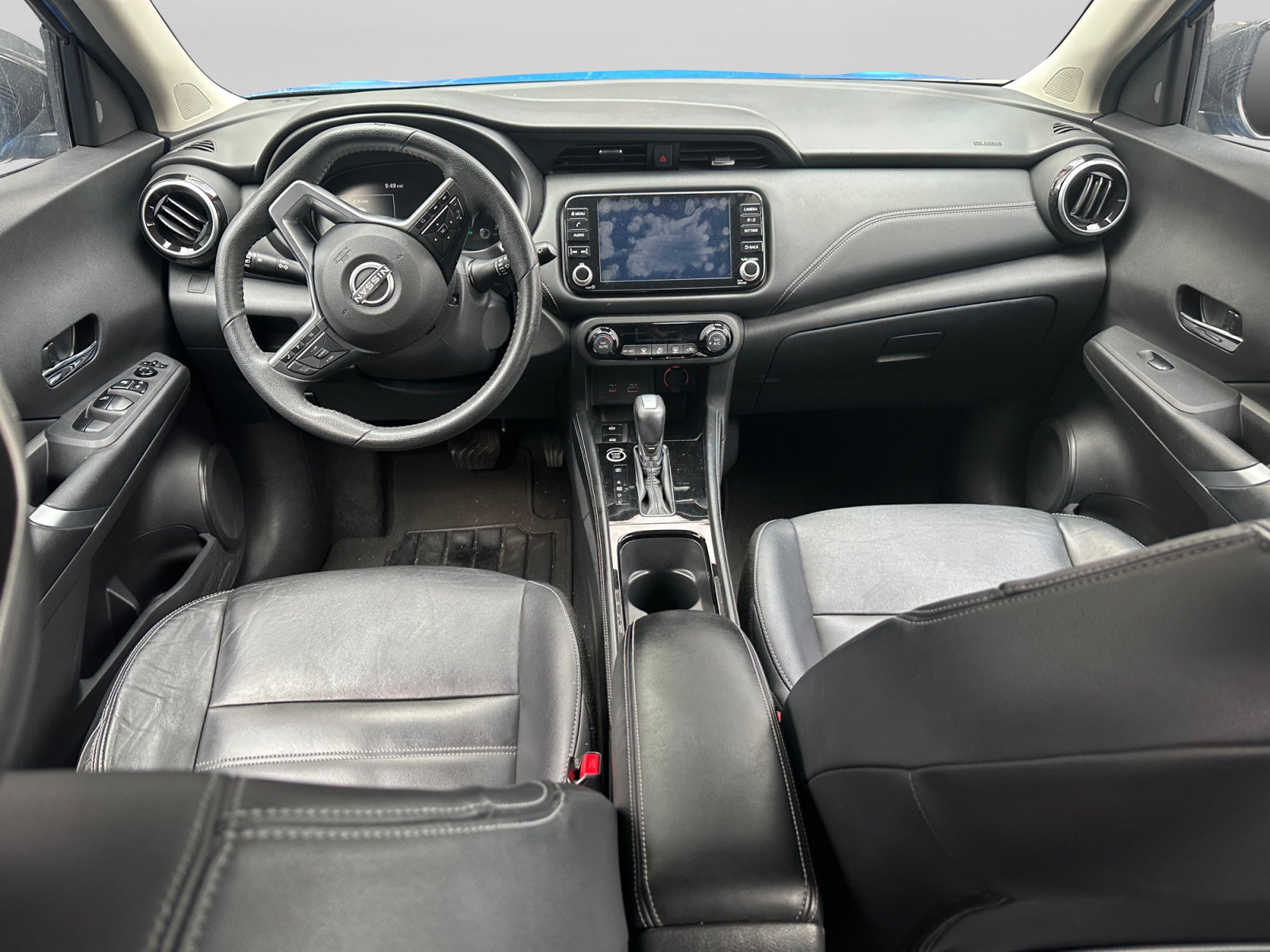 2023 Nissan KICKS PLATINUM BI-TONO 1.6 LTS CVT 23