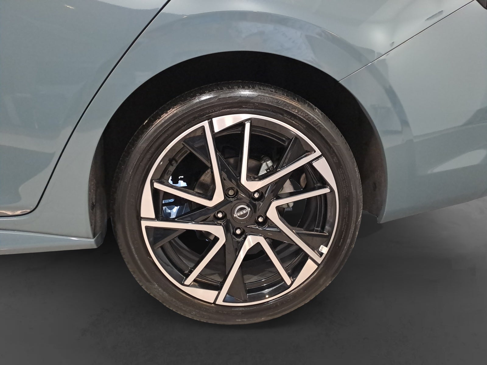 2025 Nissan SENTRA SR PLATINUM BITONO CVT 25