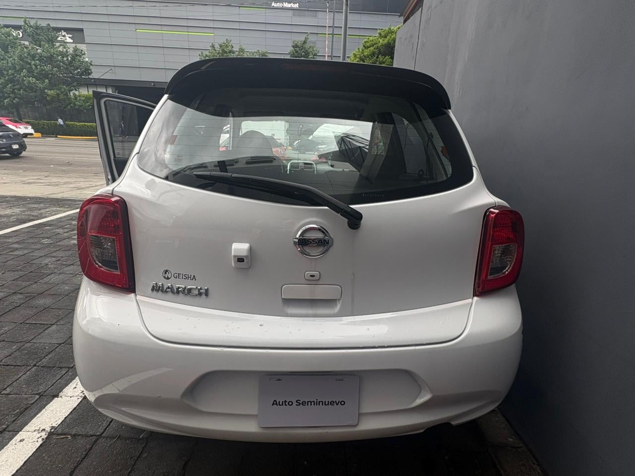 2020 Nissan MARCH EXCLUSIVE TA BI-TONO