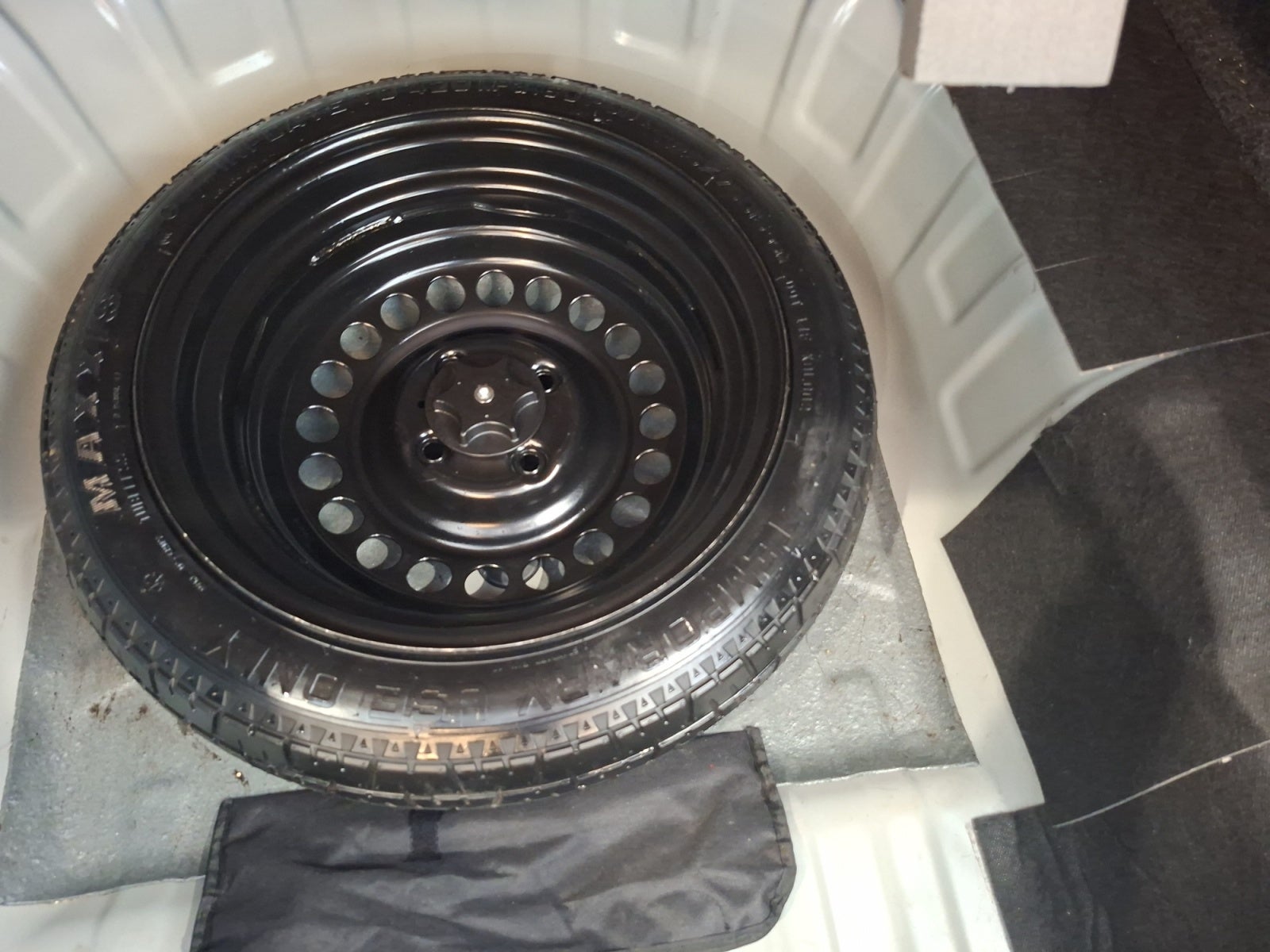 2024 Nissan VERSA EXCLUSIVE CVT 24