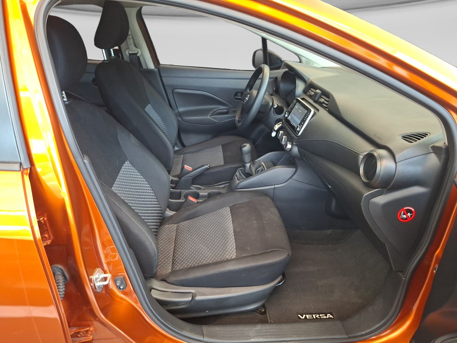 2024 Nissan VERSA SENSE MT 24