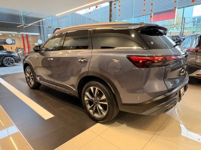 2022 INFINITI QX60 3.5L LUXE AWD 22