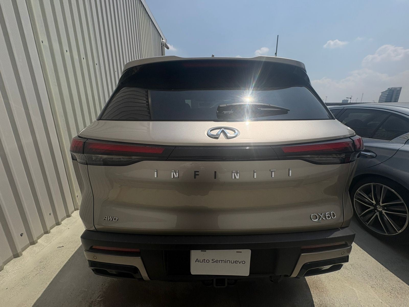 2025 INFINITI QX60 3.5L LUXE AWD 25