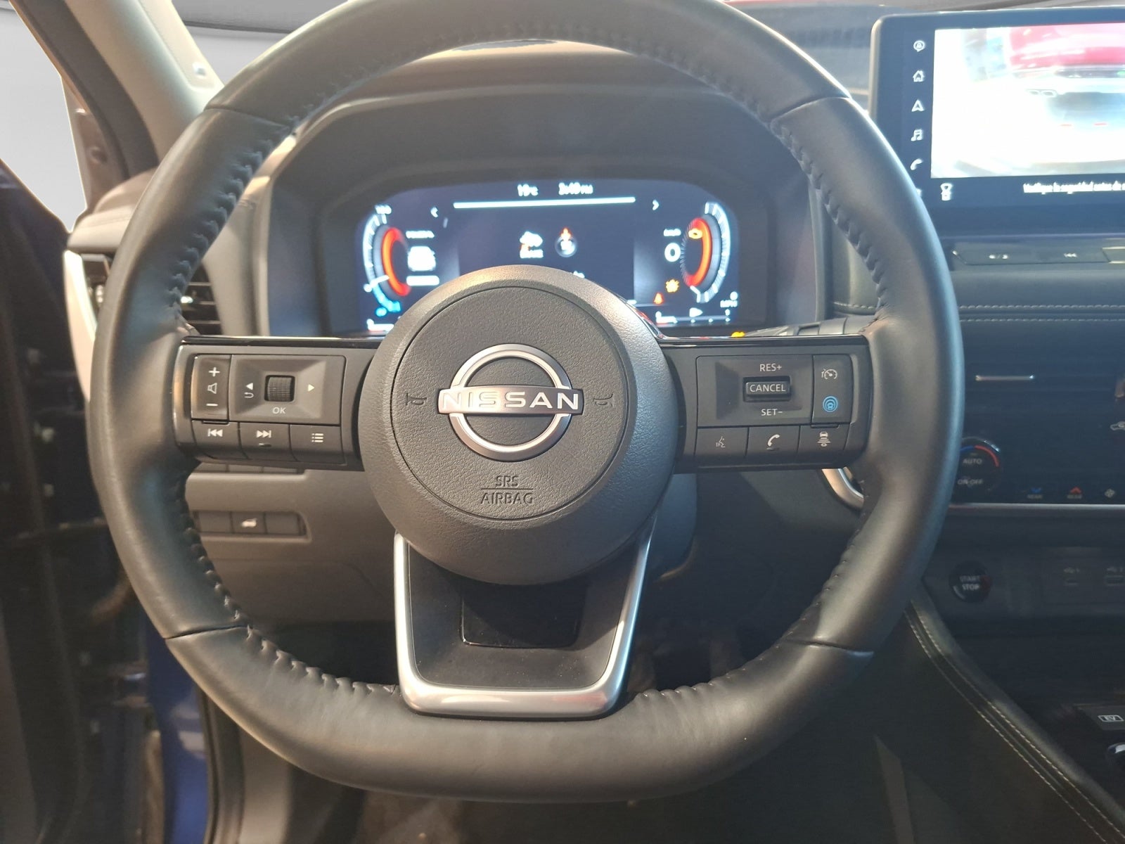 2025 Nissan X-TRAIL PLATINUM E-POWER 2 ROW 25