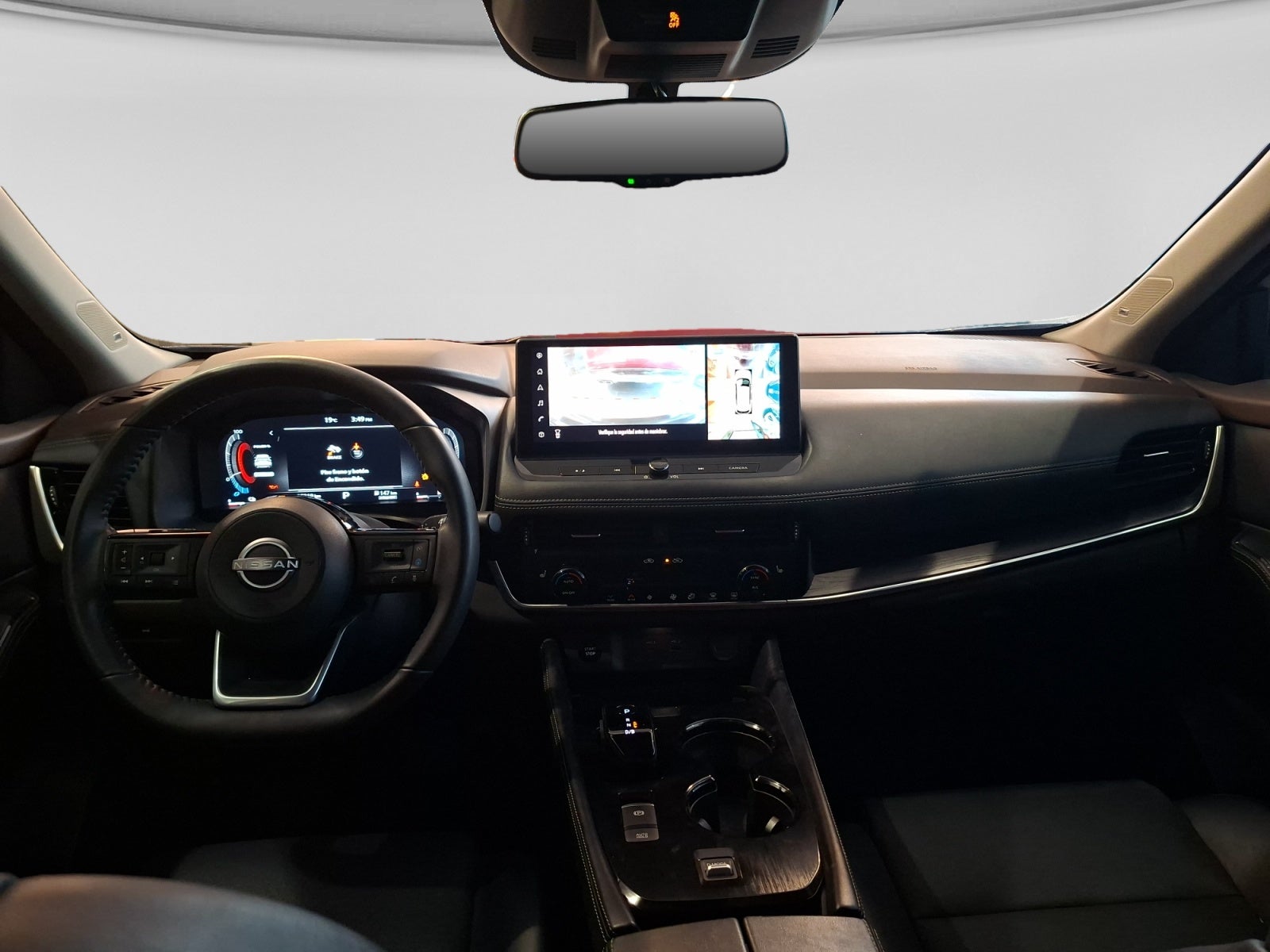 2025 Nissan X-TRAIL PLATINUM E-POWER 2 ROW 25