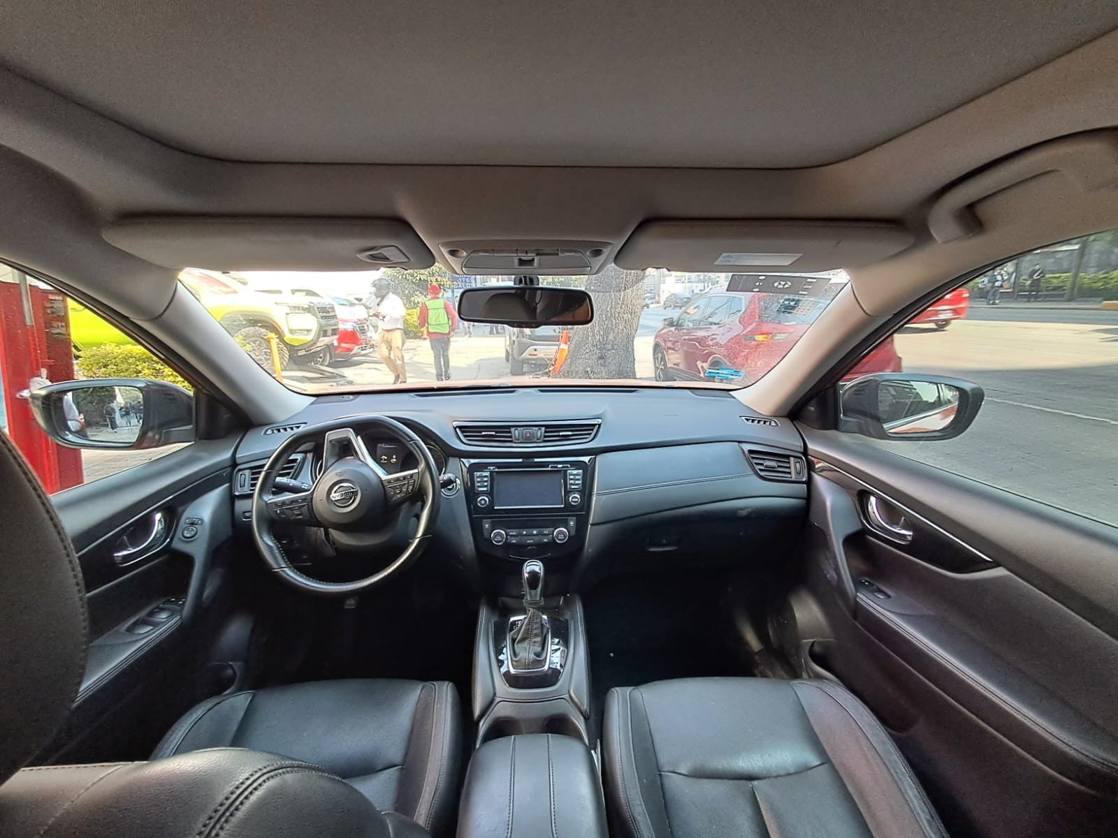 2020 Nissan X-TRAIL HYBRID CVT 2.0 LTS 4 CIL.