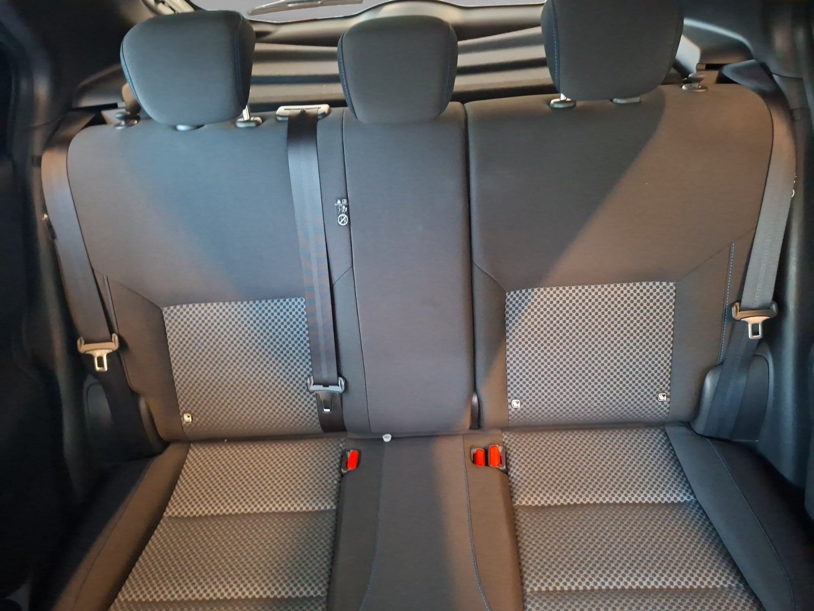 2025 Nissan KICKS PLAY ADVANCE E-POWER 25