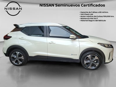 2025 Nissan KICKS PLAY ADVANCE E-POWER 25