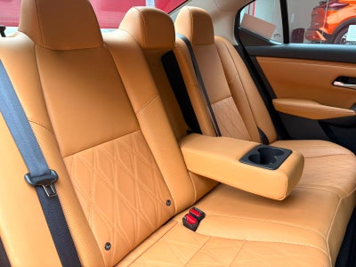 2025 Nissan SENTRA 4P SR BI-TONO L42.0 AUT