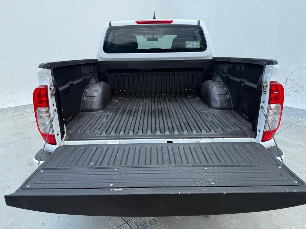 2023 Nissan FRONTIER 4P XE L42.5 MAN