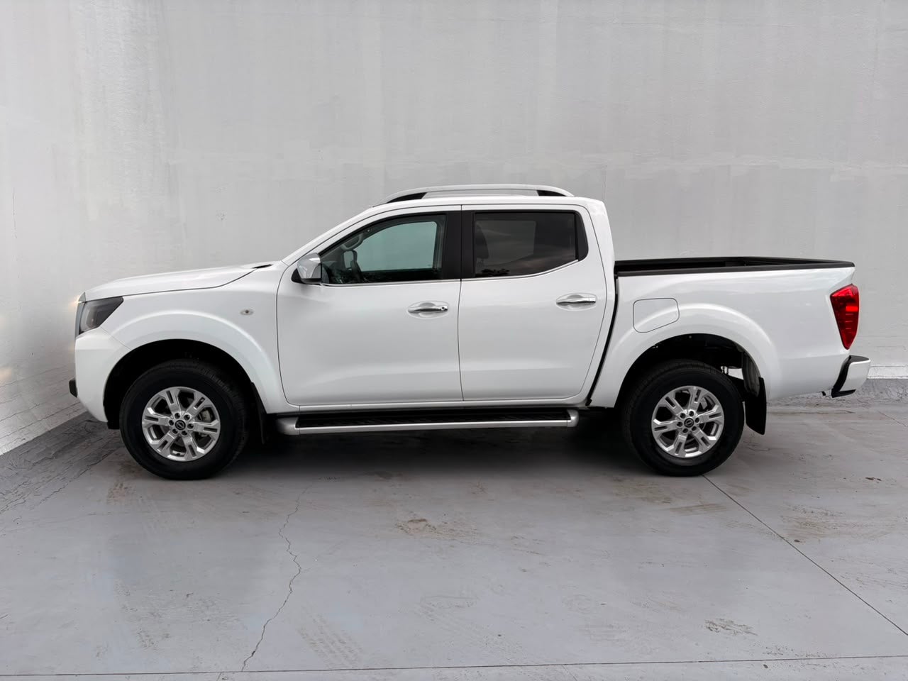 2025 Nissan FRONTIER 4P LE L42.5 MAN