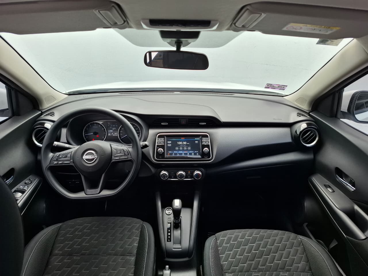 2025 Nissan KICKS 5P PLAY ADVANCE L41.6 AUT