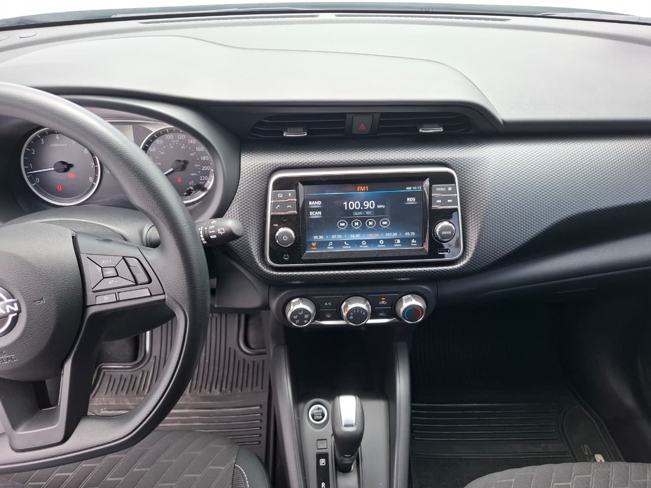 2025 Nissan KICKS 5P PLAY ADVANCE L41.6 AUT